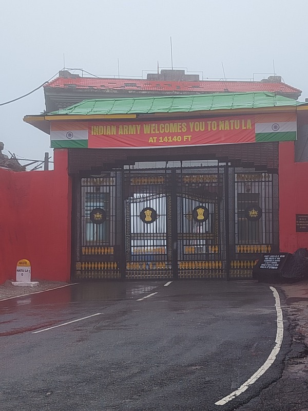 Natu La border gate